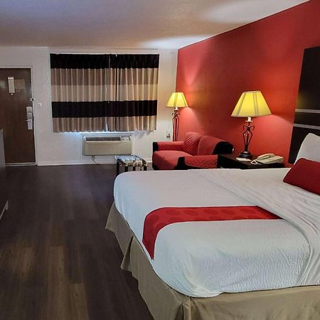 Ramada by Wyndham Mountain Home Bagian luar foto