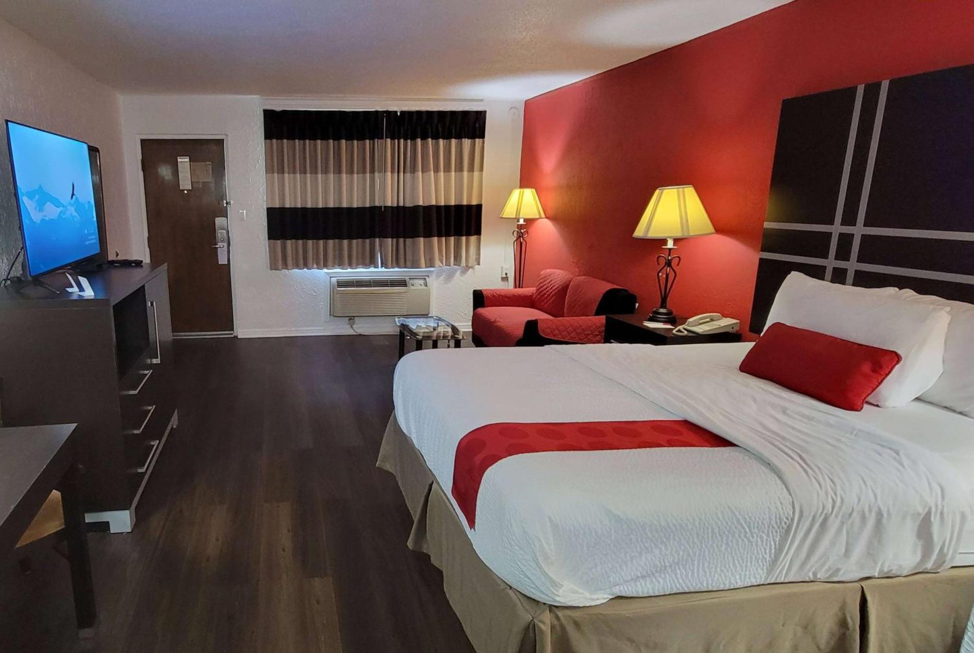 Ramada by Wyndham Mountain Home Bagian luar foto