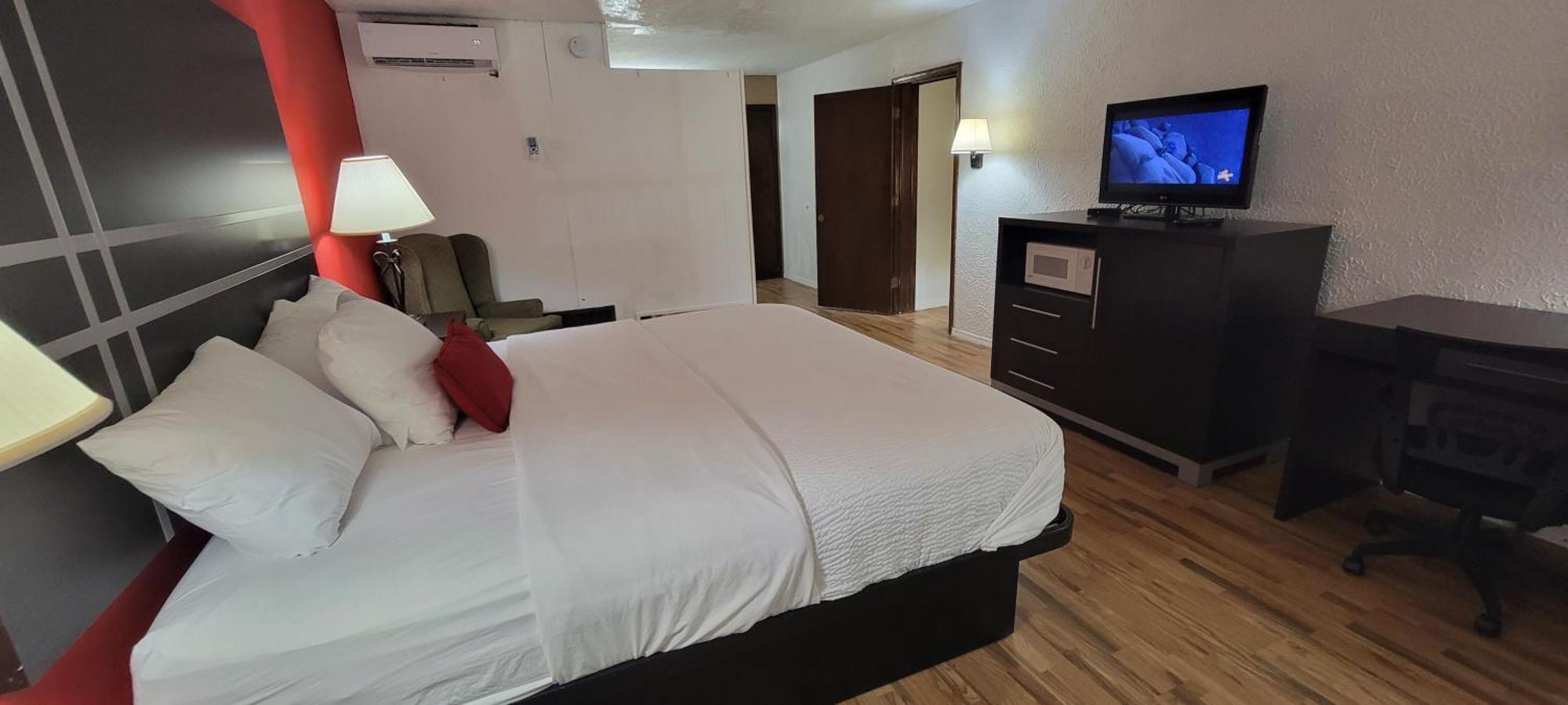 Ramada by Wyndham Mountain Home Bagian luar foto