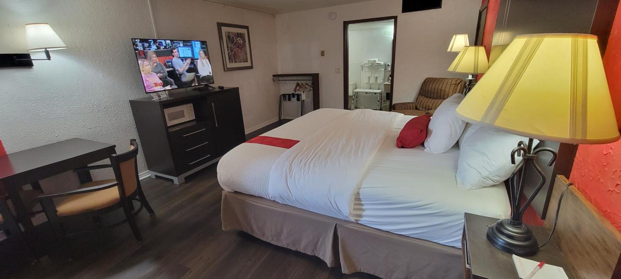 Ramada by Wyndham Mountain Home Bagian luar foto