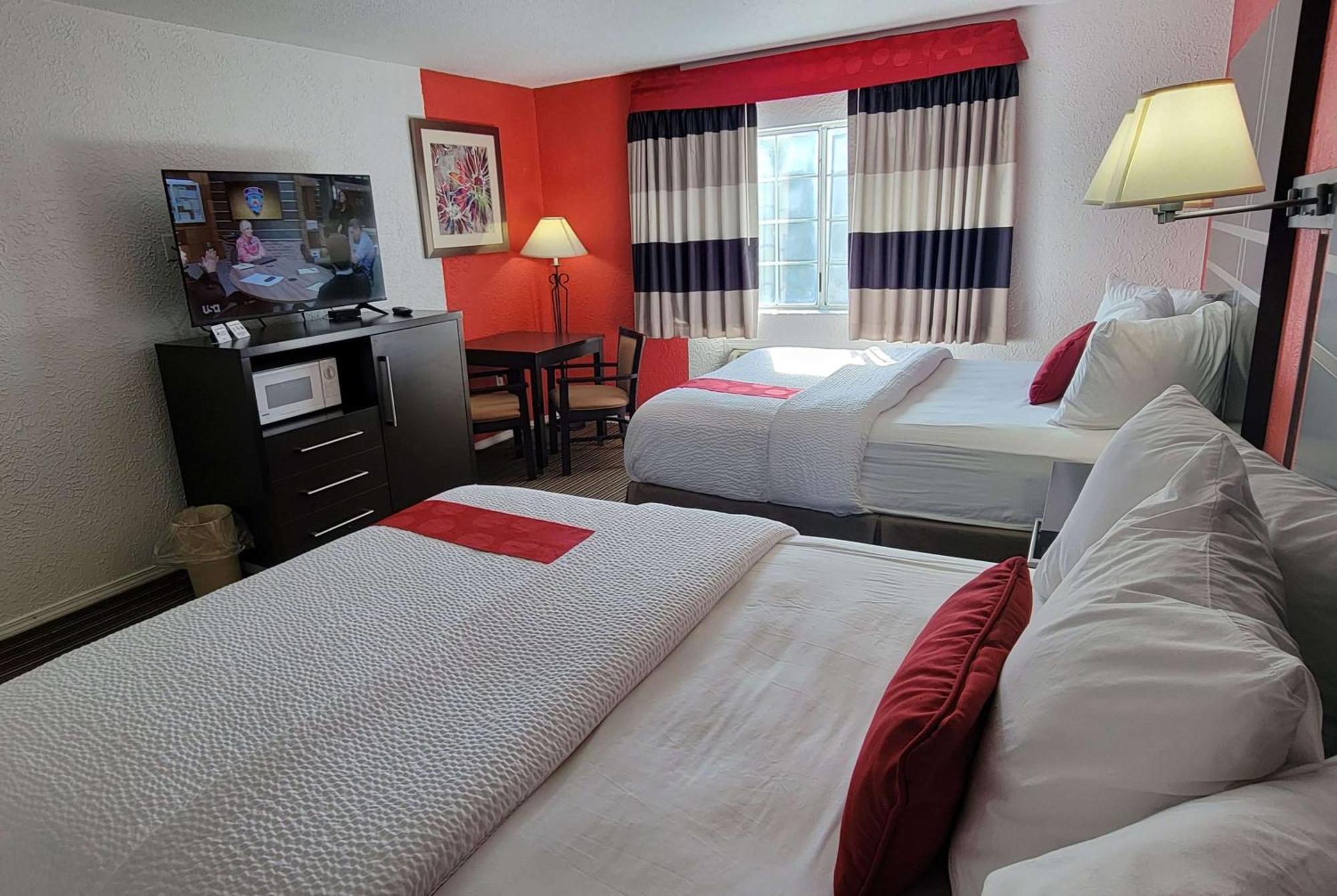 Ramada by Wyndham Mountain Home Bagian luar foto