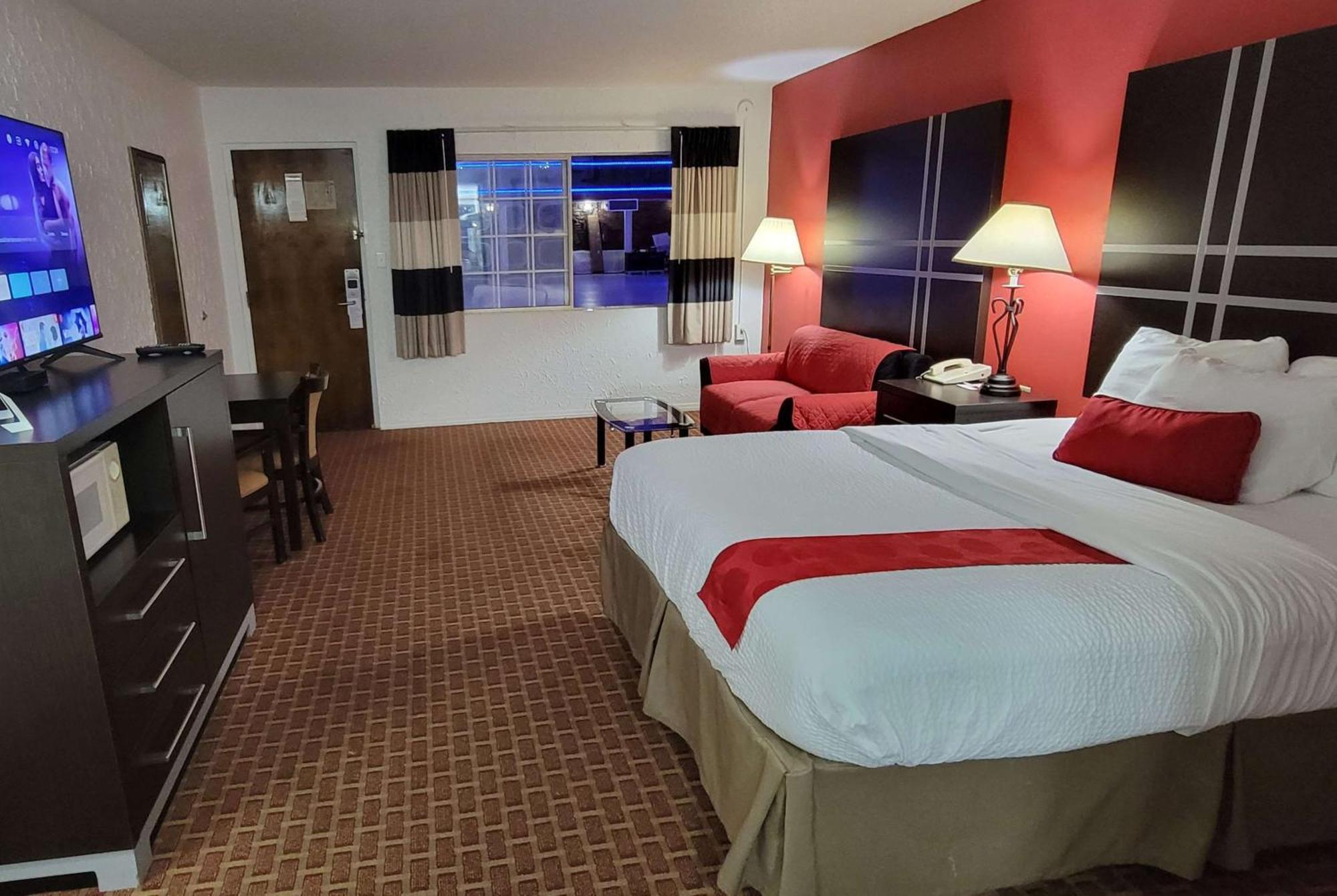 Ramada by Wyndham Mountain Home Bagian luar foto