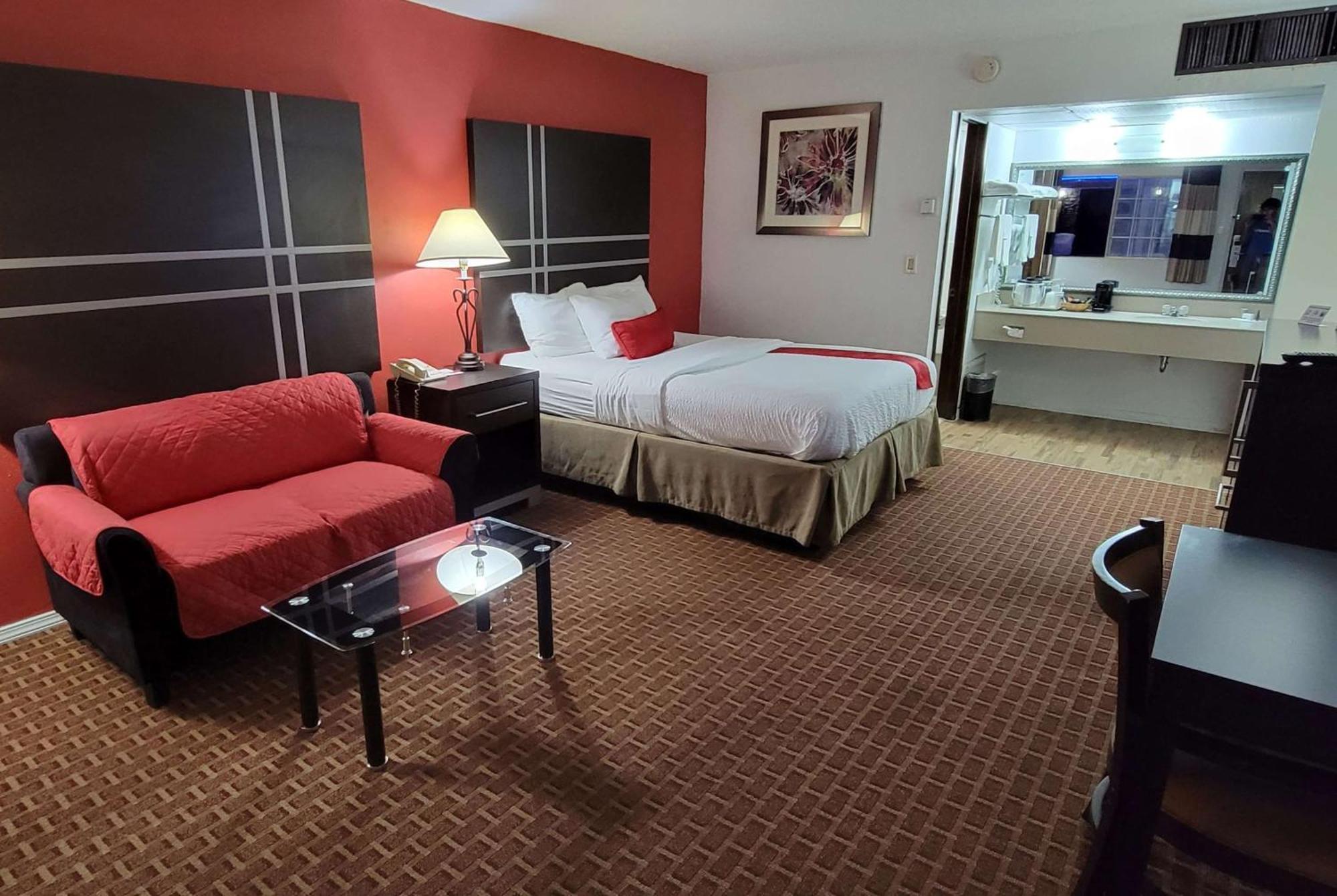 Ramada by Wyndham Mountain Home Bagian luar foto